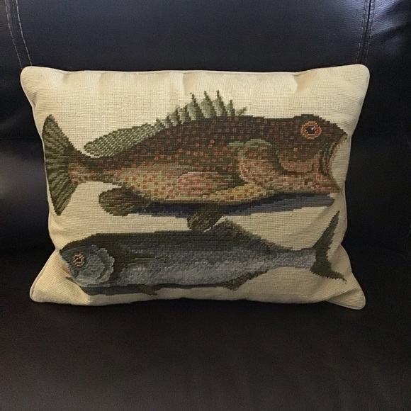 Needlepoint Throw Pillow Two Fish Bahamas Mark Catesby 16x20 Wool Velvet Zip Sea - Picture 5 of 16